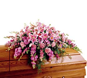tabut �st� �elenk cenazeye cenaze �i�e�i Tokat Yenimahalle �i�ek�i firma �r�n�m�z