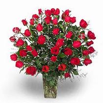 14 �ubat sevgililer g�n� firmam�zdan sevilenlerin �i�e�i g�ller Tokat �i�ek g�nder firmas� �ahane �r�n�m�z